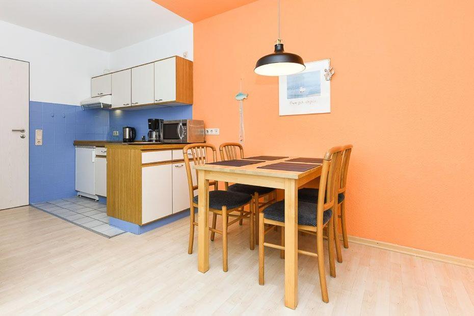 Ferienwohnungen Kapitaens Kajuete Bensersiel Bagian luar foto